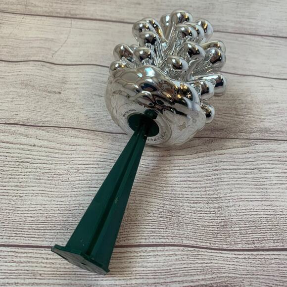 Silver Metal Pinecone Green Planter Stick Christmas Holiday Rustic Winter - Picture 8 of 8